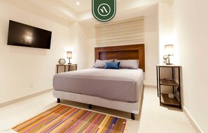 2 chambres, fer et planche à repasser, lit parapluie, Wi-Fi gratuit