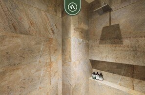 Douche, serviettes fournies