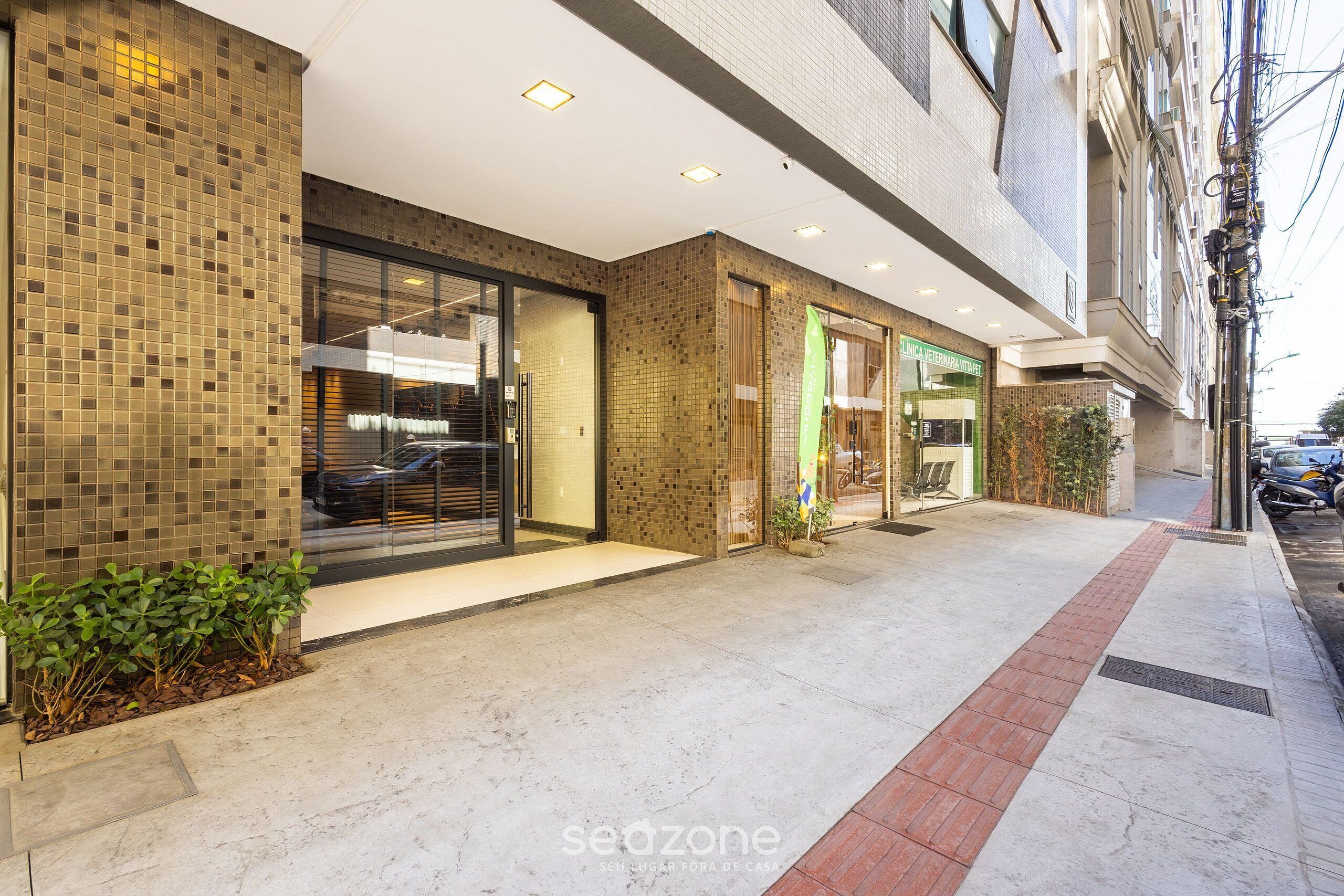 Basic Apartment | Exterior detail