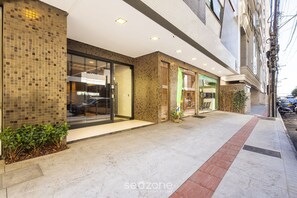 基础公寓 | 外观细节