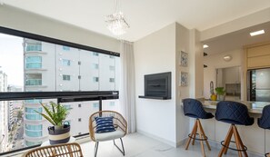 Basic Apartment | Interior