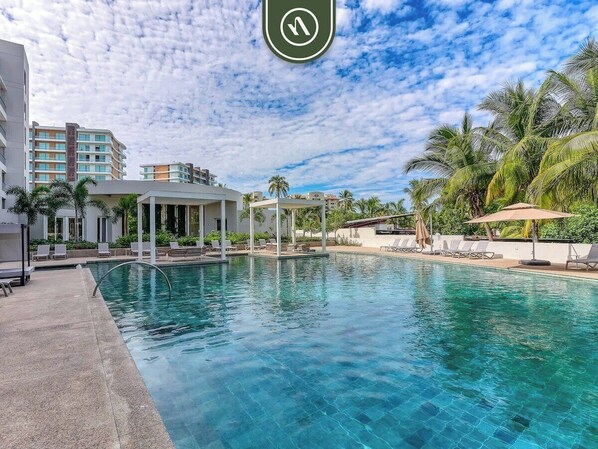 Pool - Residences by Mio 206A (Nuevo Vallarta)