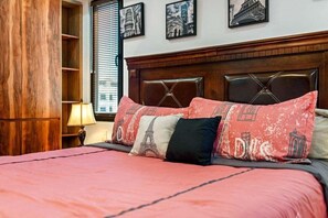 2 bedrooms, desk, iron/ironing board, travel crib - Bright 2BR -Private Balcony - Rooftop Pool (Puerto Vallarta)