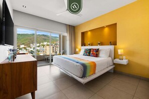 2 chambres, bureau, fer et planche à repasser, lit parapluie