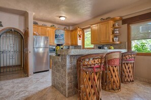 Fridge, microwave, oven, stovetop - Ocean view 2Br Condo-Balcony-Beach-Pool - 204 (Puerto Vallarta)