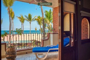 Property grounds - Ocean view 2Br Condo-Balcony-Beach-Pool - 204 (Puerto Vallarta)