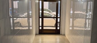 Room close to everything