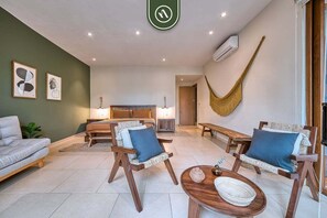 Interior - Amazing 2BR Condo - Lagoon Pool, Golf (Corral del Risco, Nay., 63735 Punta de Mita)