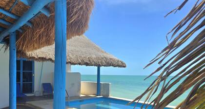Enjoy the coast of Campeche in Villa Santorini