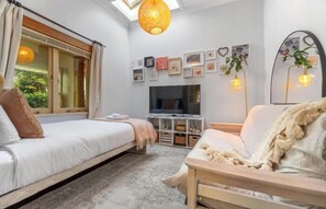 4 chambres, fer et planche à repasser, Wi-Fi gratuit