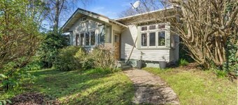 Hamilton Hideaway - Close to Town