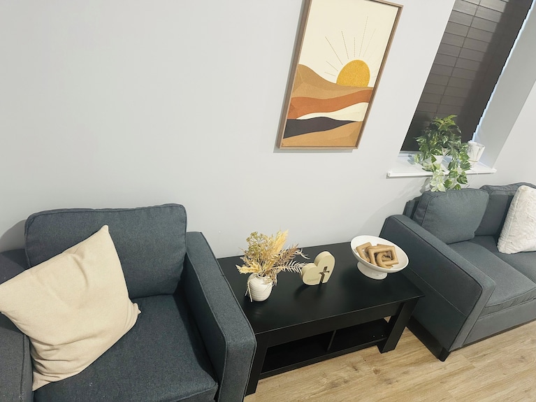 Exquisite Private 1-bedroom Apartment In Delightful Newark With Modern Amenities - 클리프턴