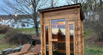 Countryside Cottage with Sauna and Fireplace