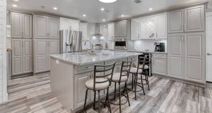 Sunny Days & Poolside Plays