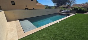 Piscina externa, piscina aquecida
