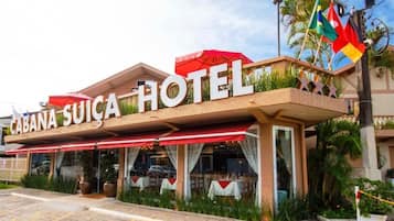 Mặt tiền nơi lưu trú