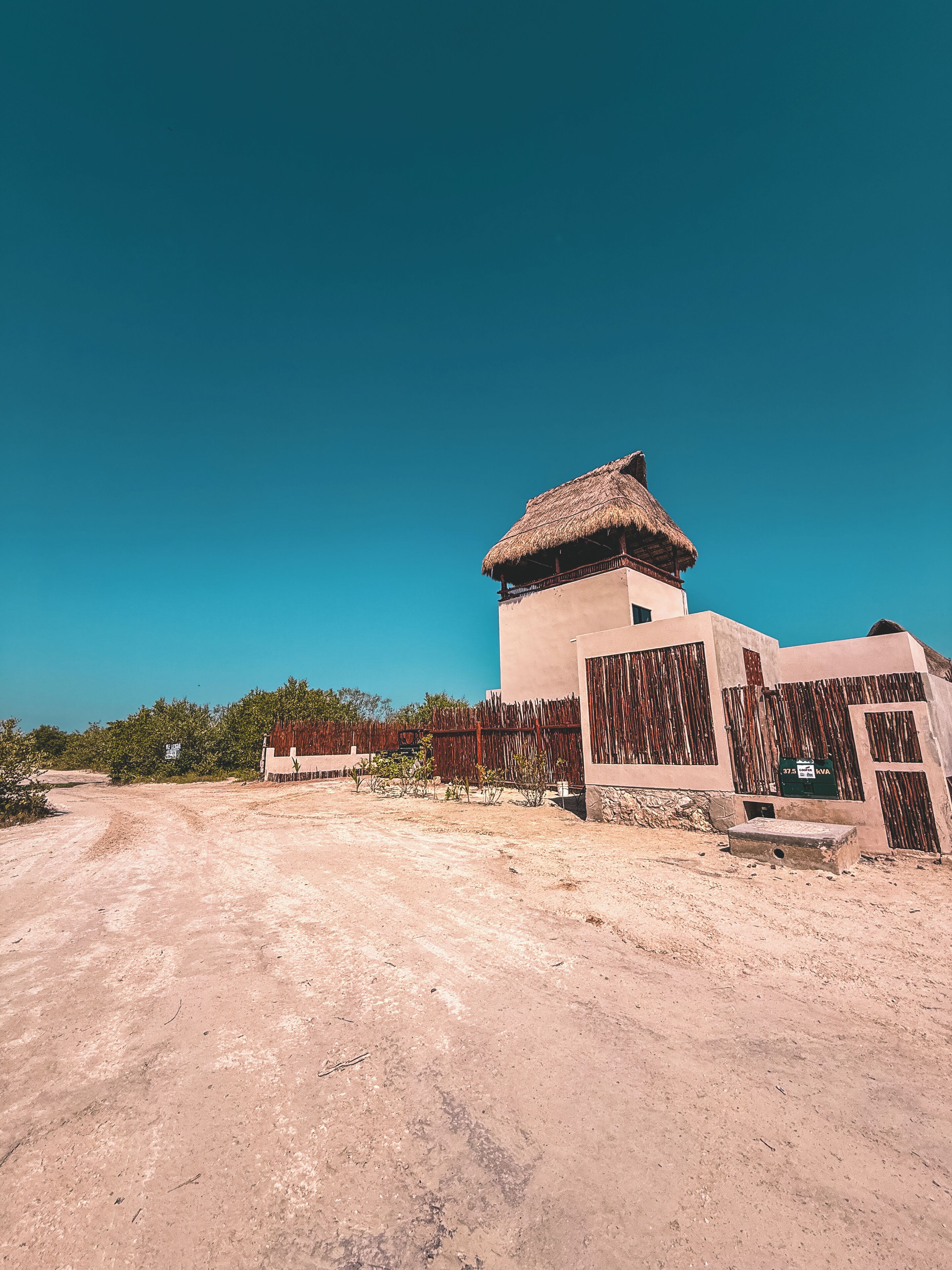 Fachada de la propiedad