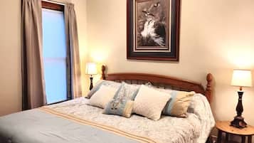 4 habitaciones, tabla de planchar con plancha y cuna de viaje