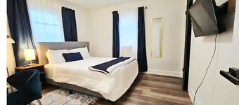 Large Group Vacay house in NJ- 10mins from EWR and near NYC