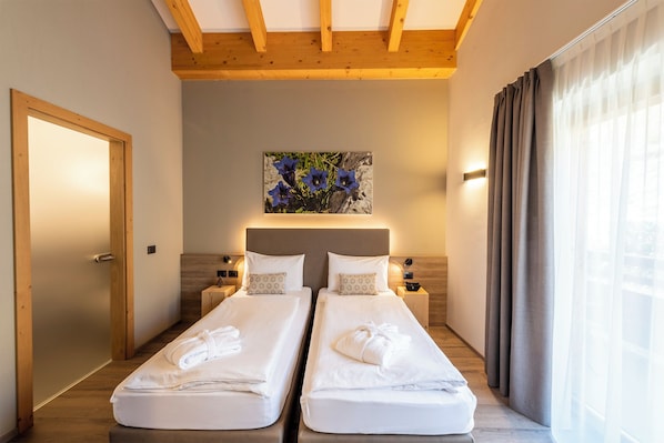 Classic Double Room | Free WiFi