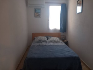 Iron/ironing board