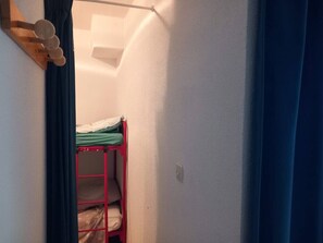 2 bedrooms, iron/ironing board