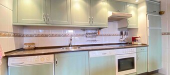 Relax 50m from the beach