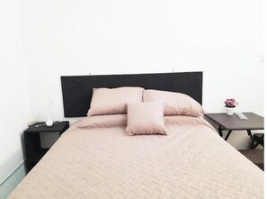 1 chambre, accès Internet, draps fournis