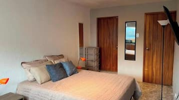 1 habitación, internet y ropa de cama