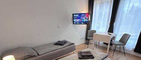 Free WiFi, bed sheets