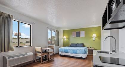 Evanston Inn Extended Stay