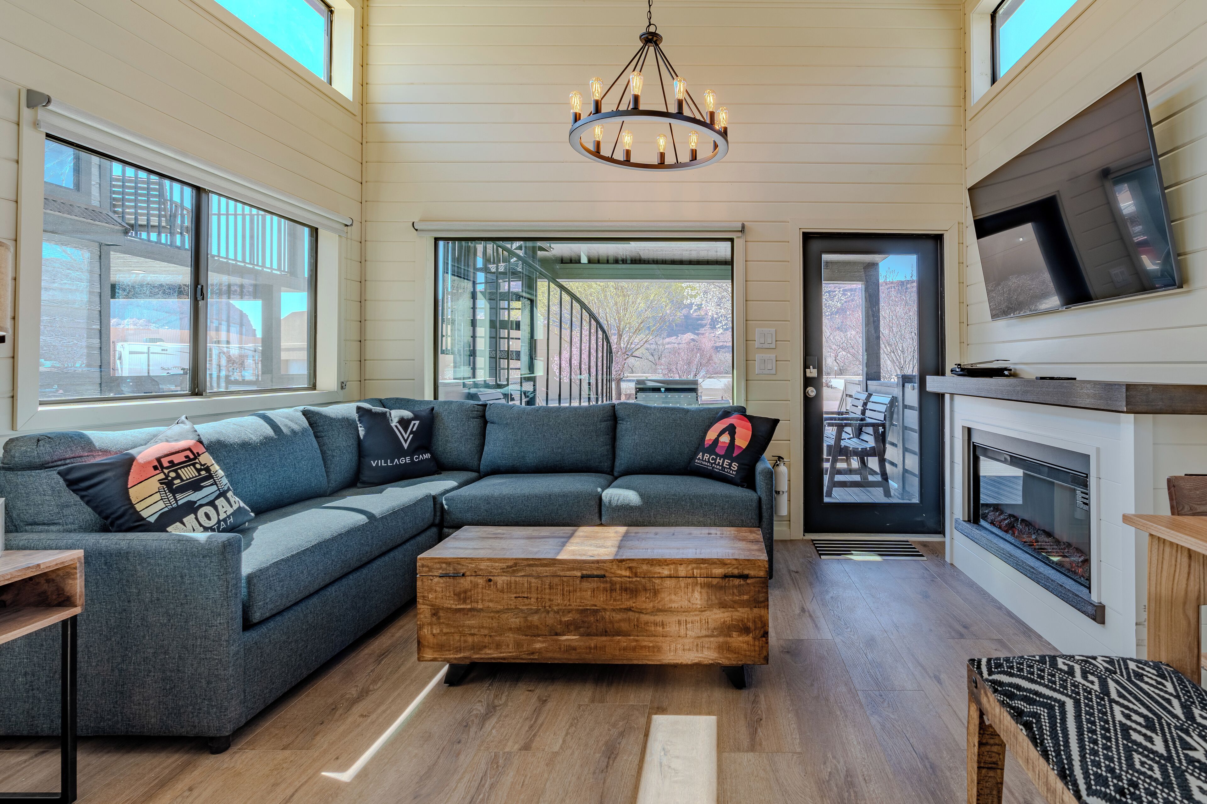 Cabin, Desert view | Living room
