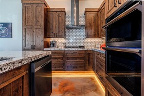 Microondas, utensilios de cocina