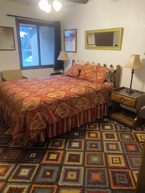 1 bedroom, iron/ironing board, WiFi, bed sheets