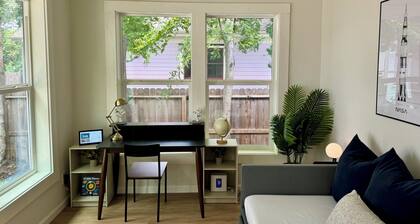 Downtown Houston Gem for Families: Pet-Friendly w/ Yard & Space