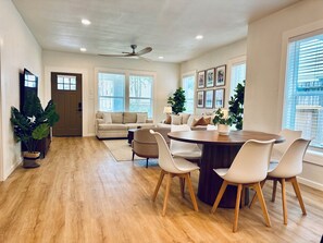 Dining - Downtown Houston Gem for Families: Pet-Friendly w/ Yard & Space (Houston)