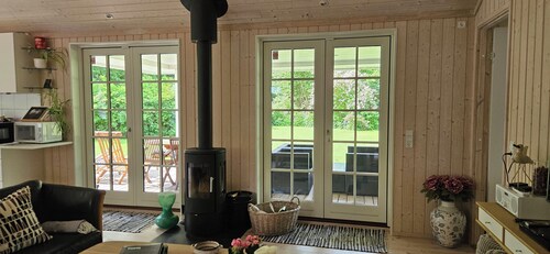 Cozy cottage just 300 m from Høve Beach