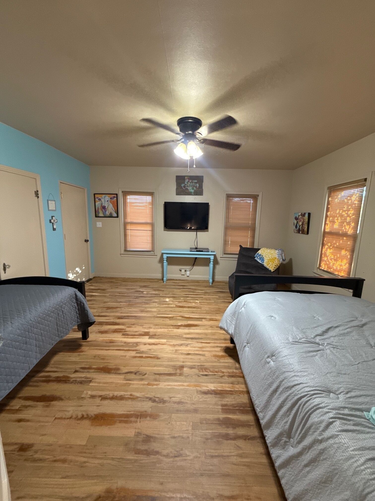 3 bedrooms, free WiFi, bed sheets