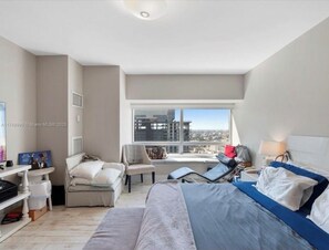 2 habitaciones, wifi y ropa de cama 
