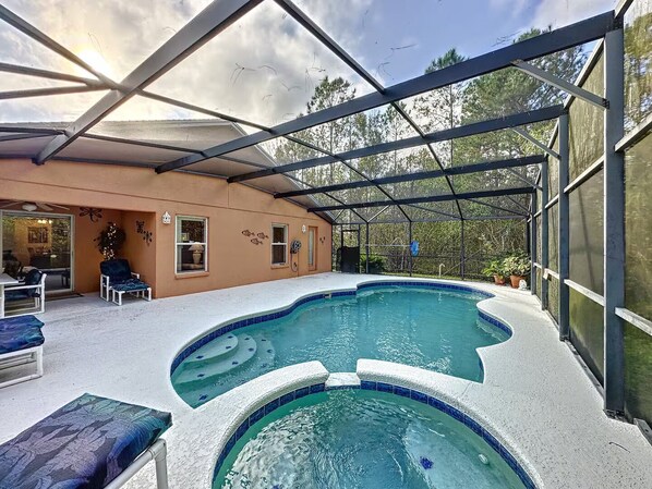 Outdoor pool, a heated pool