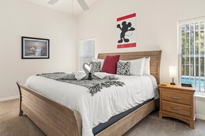 4 bedrooms, iron/ironing board, free WiFi, bed sheets - The Dreamers Hideaway @ Sandy Ridge - Your luxury home from home! (Davenport)