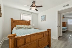 3 bedrooms, WiFi - Richardson Home Near SMU/ Dallas (Richardson)