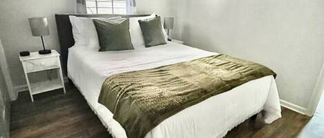 2 bedrooms, iron/ironing board, WiFi, bed sheets