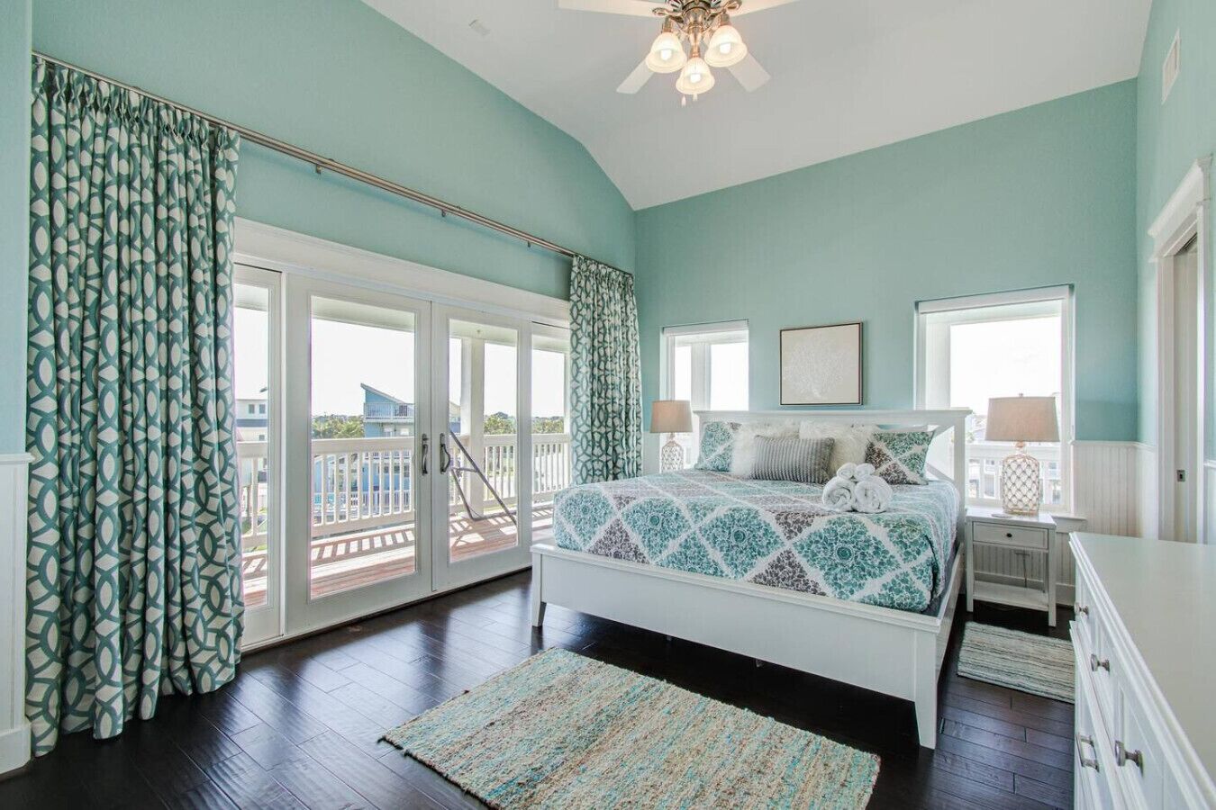 3 bedrooms, iron/ironing board, travel crib, WiFi