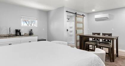 Adorable Casita in Tempe Arizona