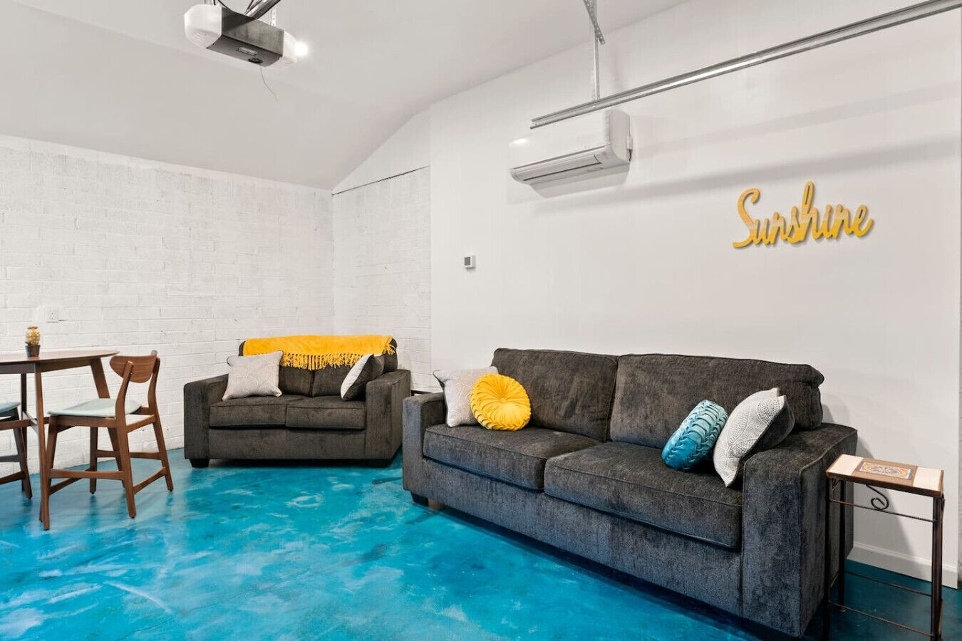 Chic Casita Living In Phoenix! - Phoenix, AZ