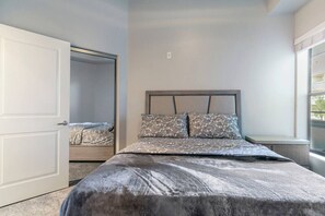 1 bedroom, iron/ironing board, travel cot, WiFi