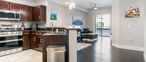 Fridge, microwave, oven, stovetop