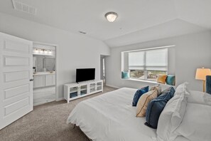 3 bedrooms, WiFi, bed sheets