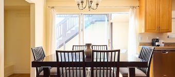 Malibu Nature Retreat - Stylish 2BR Minutes from the Beach